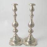 562 3279 CANDLESTICKS